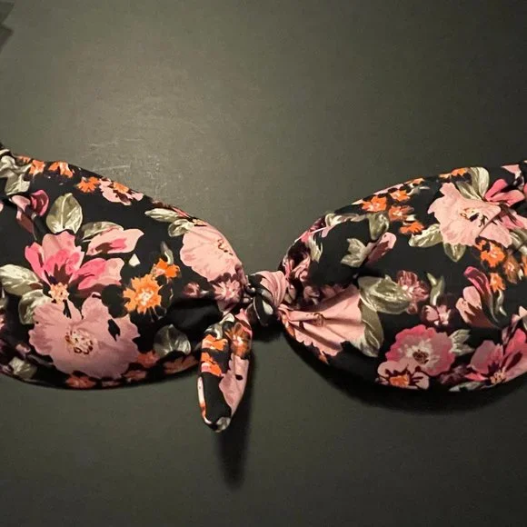 H&M Bikini Set - Picture 9 of 16